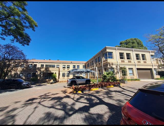 300M² OFFICE TO LET IN ILLOVO